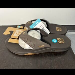 Reef Fanning Flip Flops with Bottle Opener Brown/Gum Mens 11